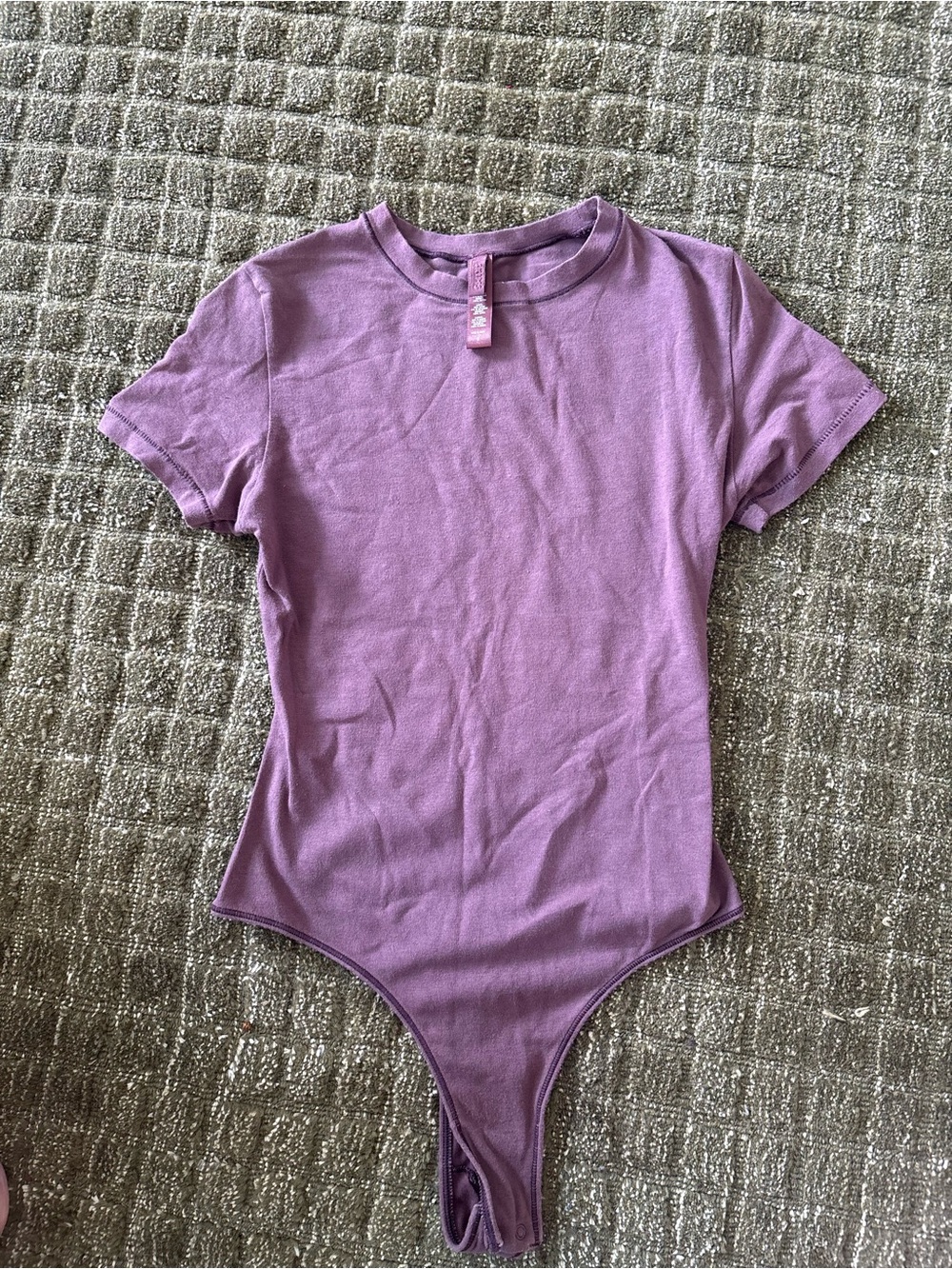 SKIMS purple / mauve bodysuit - Picture 3 of 4